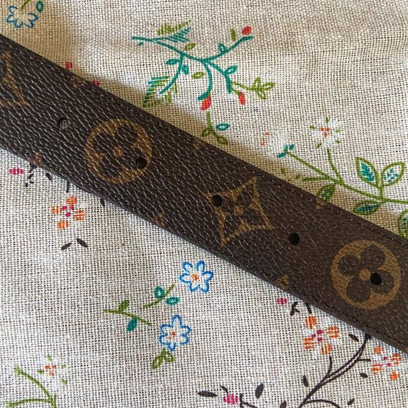 Louis Vuitton Monogram Reversible Belt 80cm / 32in Gold LV Buckle ✨ - Picture 6 of 7
